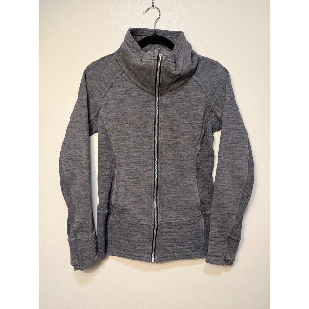 Lululemon Athletica Radiant II Full Zip Jacket Size 6 Heathered Grey Thumbholes